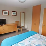 Sumner Bay Motel